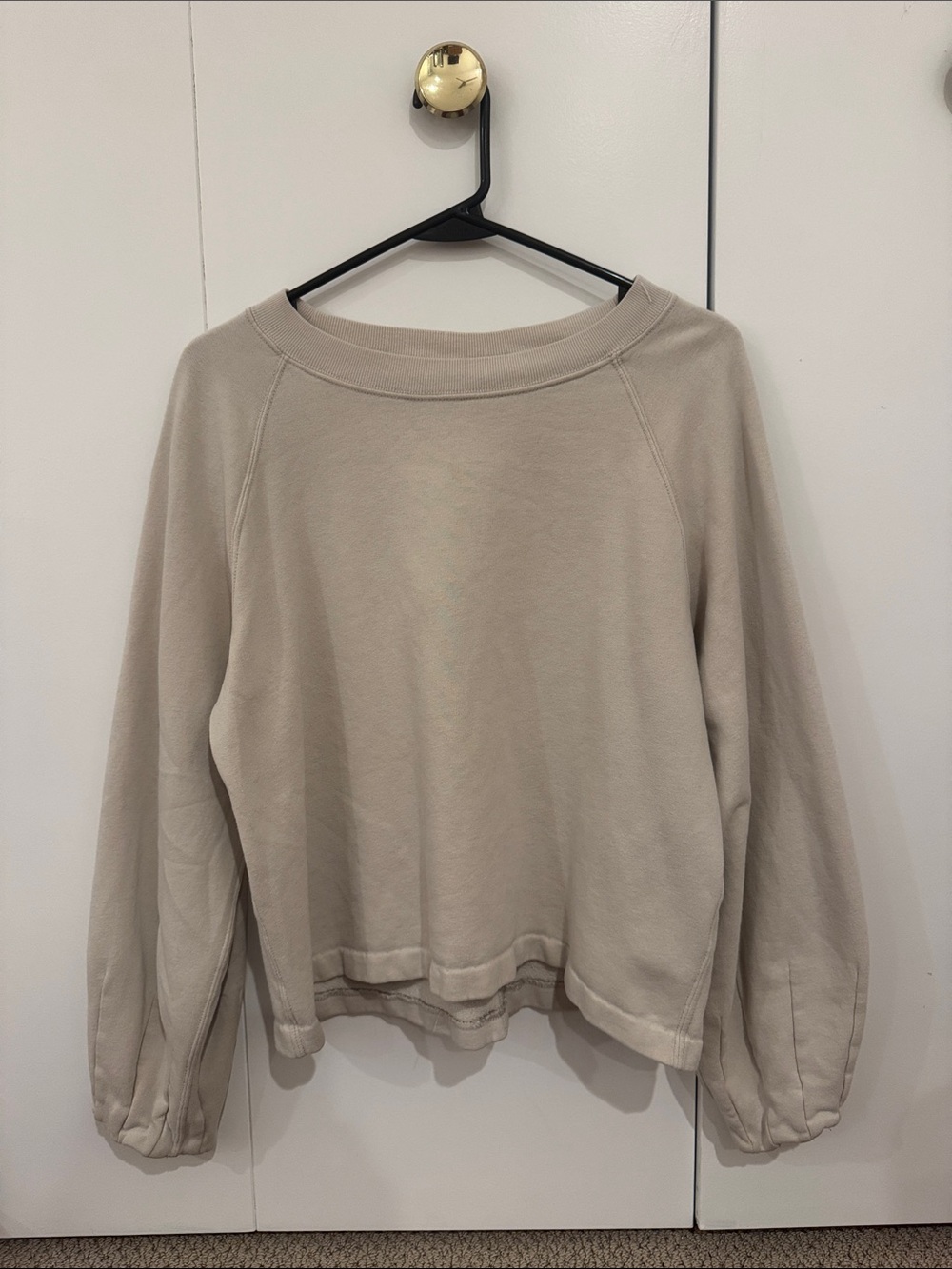 Abercrombie & Fitch Neutral Beige Raglan Pullover Sweatshirt